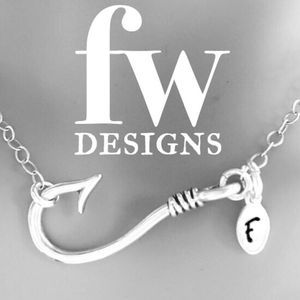 Meet your Posher, Fay